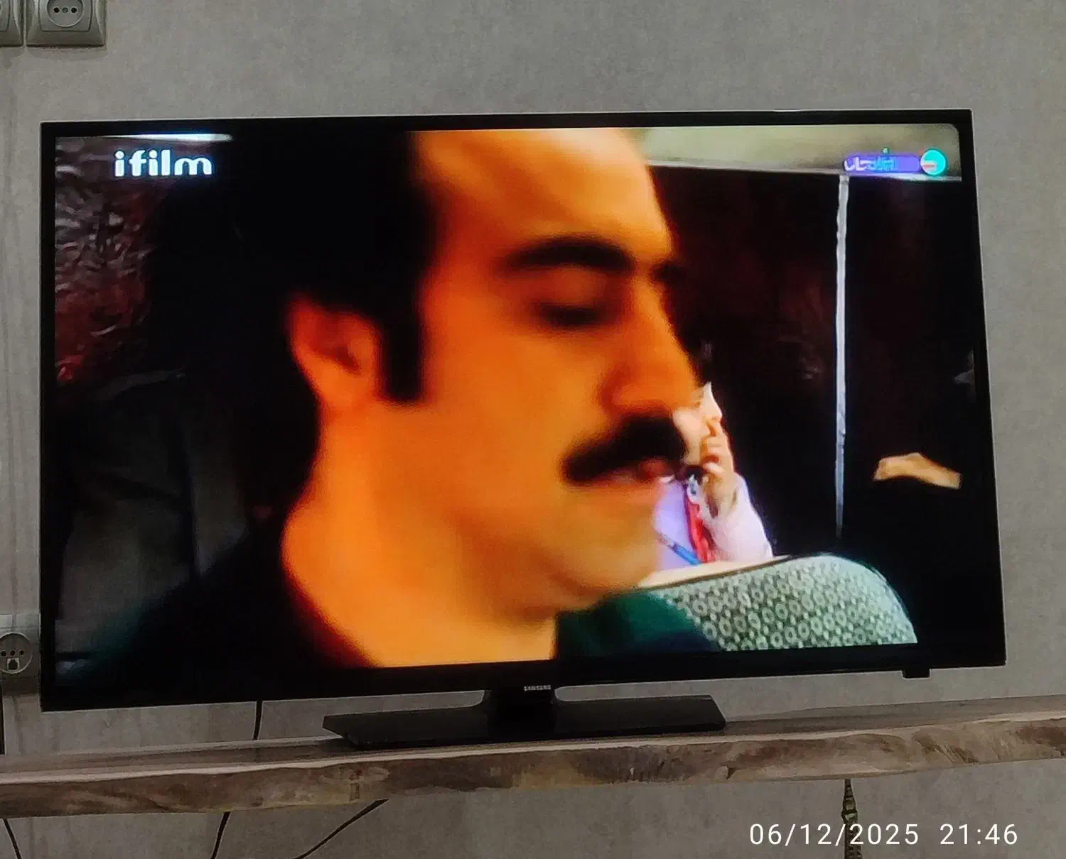 تلویزیون ۴۰اینچ سامسونگ ال ای دی|تلویزیون و پروژکتور|کاشان, گارزگاه|دیوار