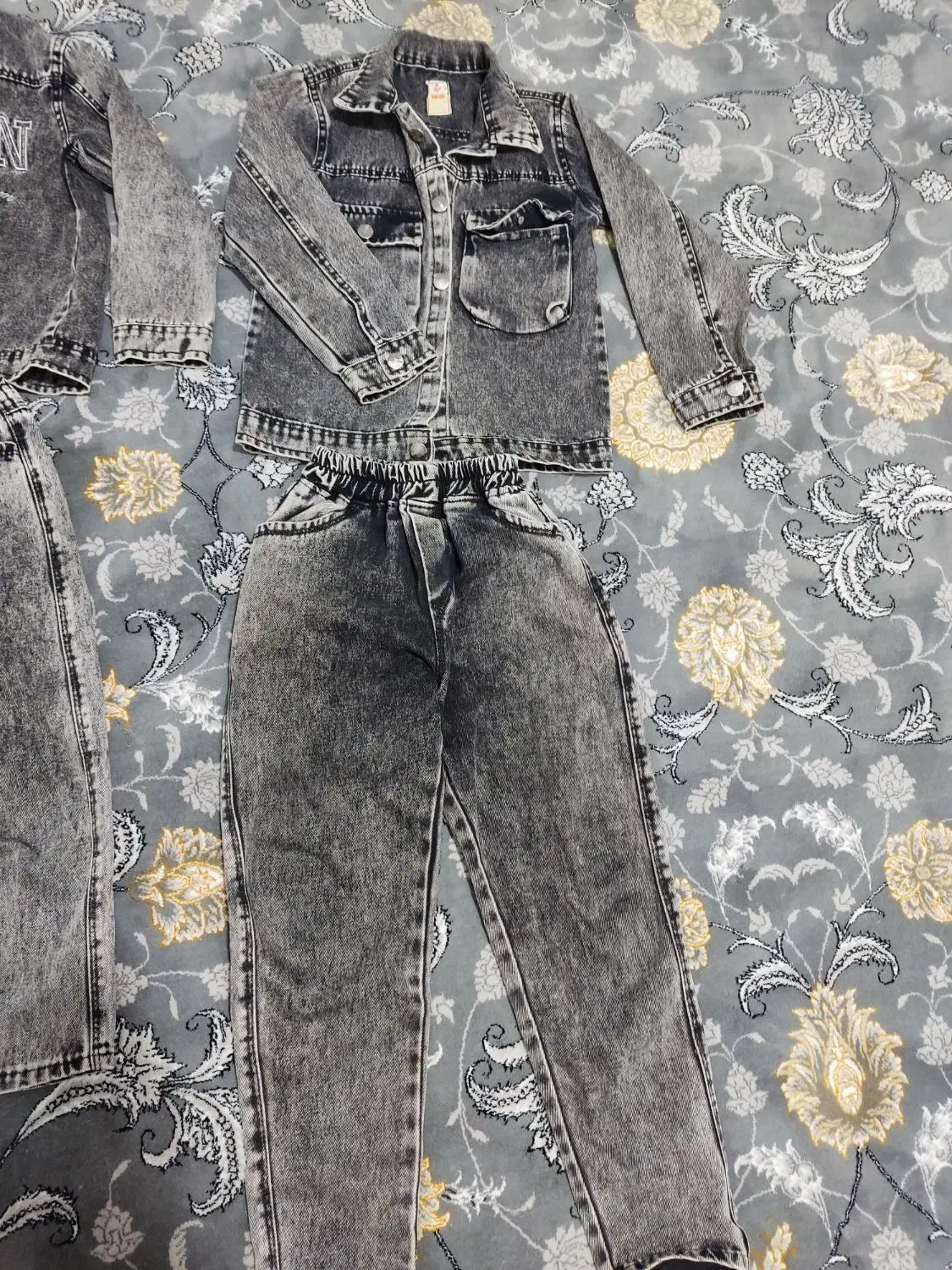 ست لباس کت و شلوار لی سایز 50و55|کفش و لباس بچه|دورود, |دیوار