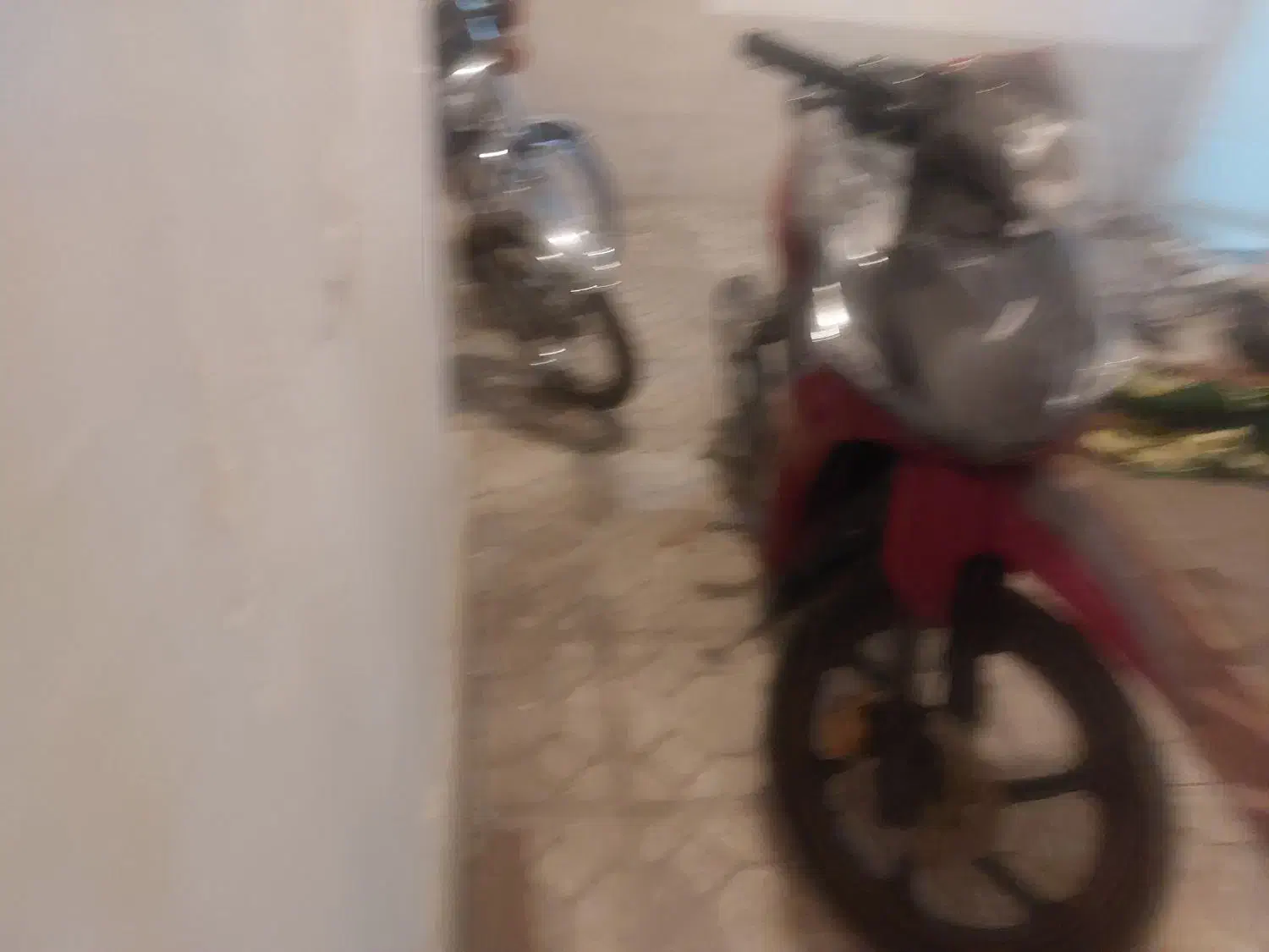 موتورلیفانمدلاخربرج۱۲....۱۴۰۳|موتورسیکلت|مشهد, حضرت حجت|دیوار