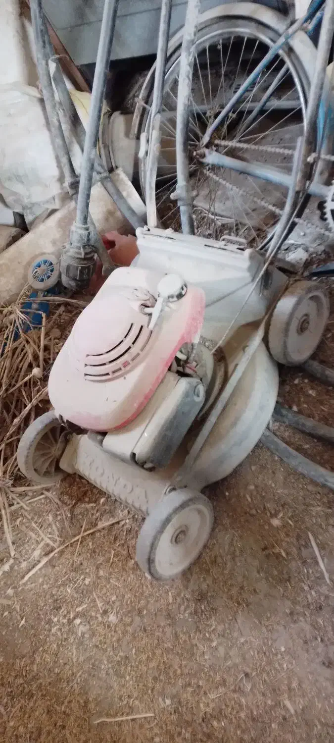 چمن زن (علف زن)|خدمات باغبانی و درختکاری|رامهرمز, |دیوار