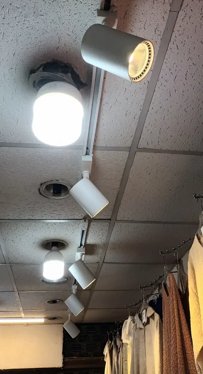 لامپ ریلی ۳۰ وات|لامپ و چراغ|پرهسر, |دیوار