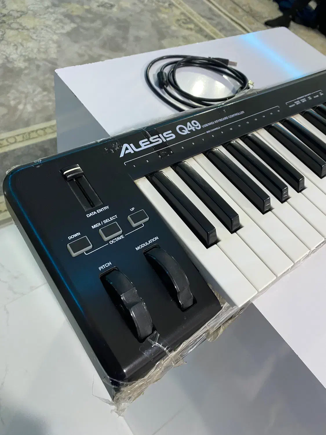 میدی کنترلر alesis q49 ارگ|پیانو، کیبورد، آکاردئون|خواف, |دیوار