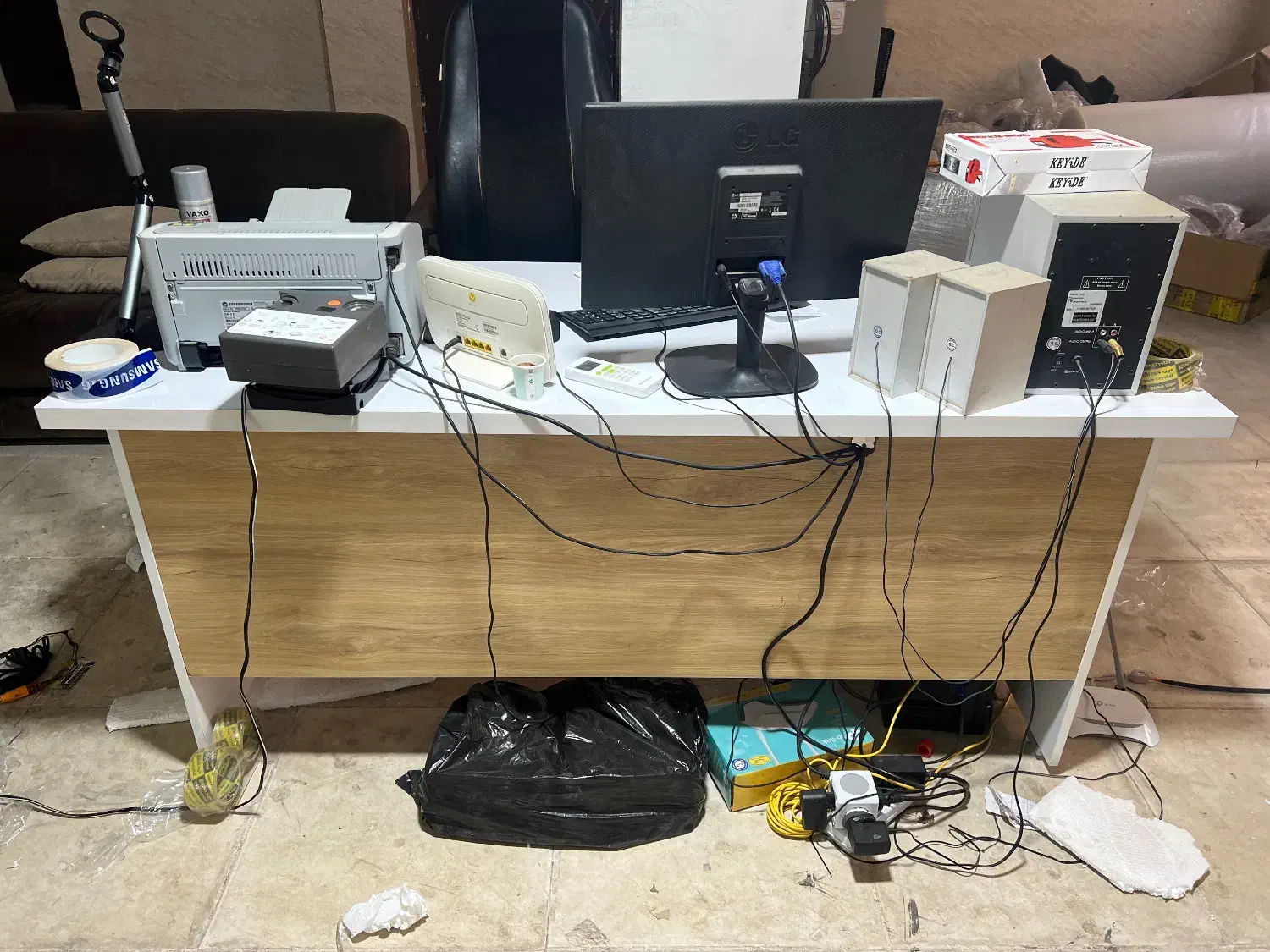 میز تحریر ۱۶۰ سانت|میز تحریر و کامپیوتر|بندر گناوه, |دیوار