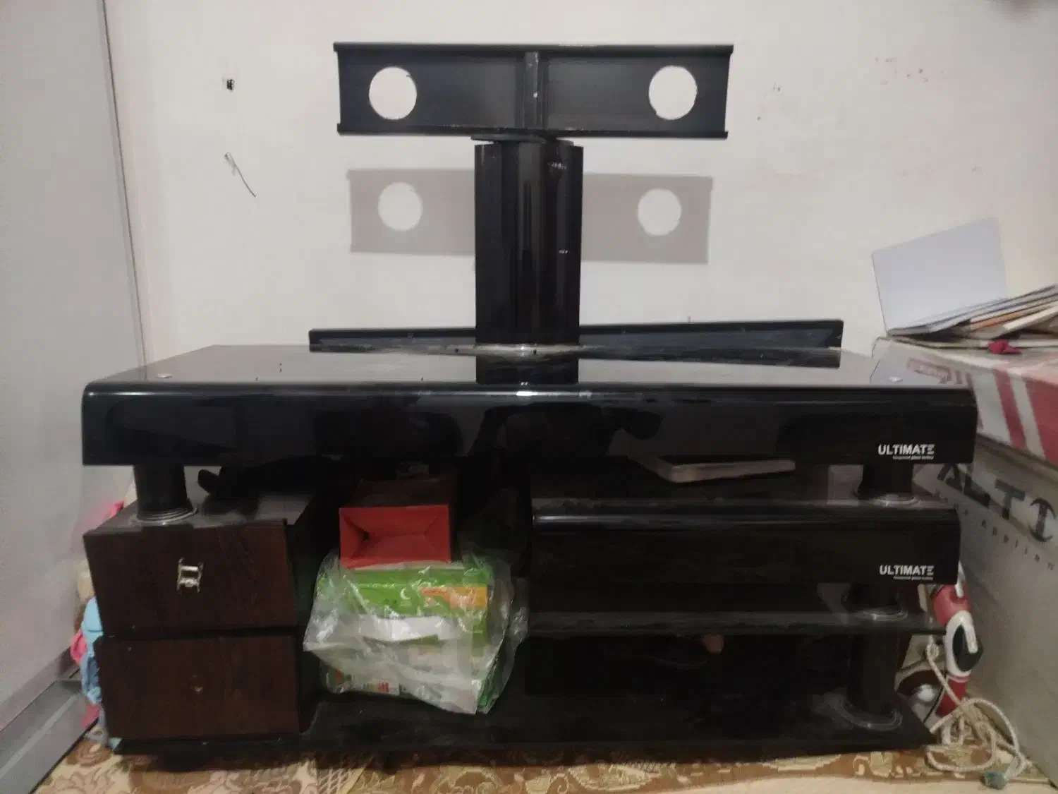 زیر تلویزیونی|میز تلویزیون|لردگان, |دیوار