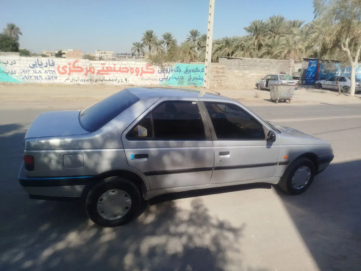 پژو ۴۰۵ مدل ۹۸|خودرو سواری و وانت|جیرفت, |دیوار