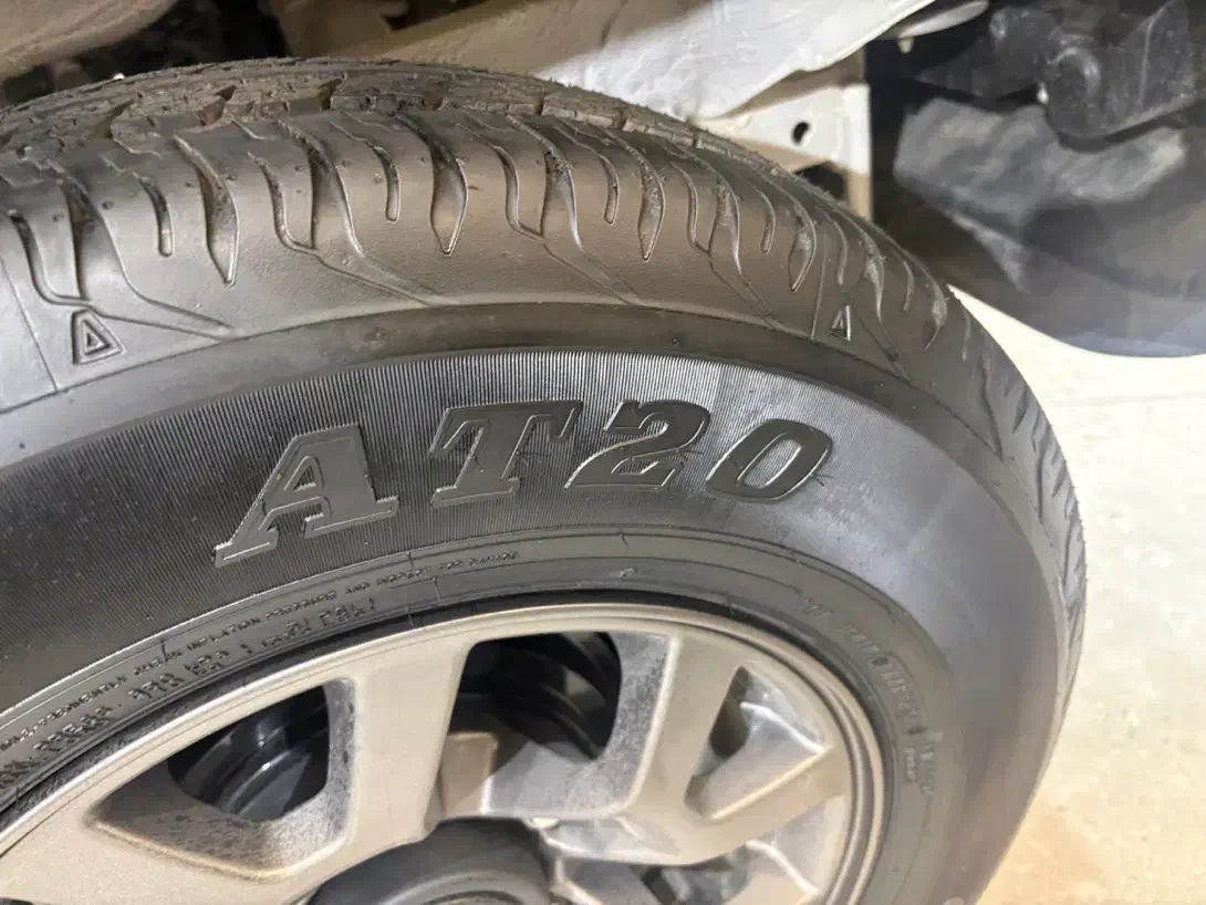 لاستیک ژاپنی 195/80R15|قطعات یدکی و لوازم جانبی|تهران, سهروردی|دیوار