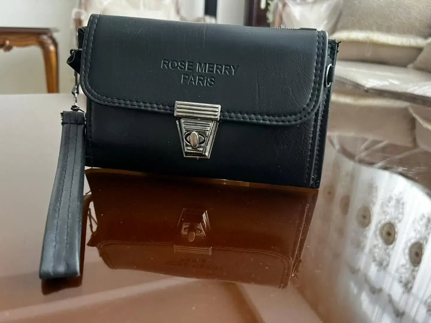 کیف|کیف، کفش، کمربند|کرج, عظیمیه|دیوار