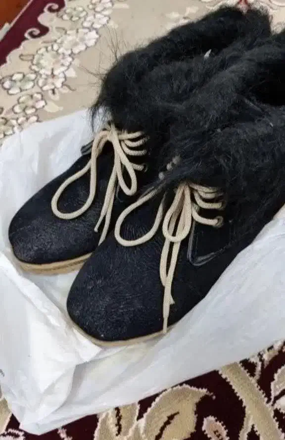 نیم بوت سایز40|کیف، کفش، کمربند|کرمان, |دیوار