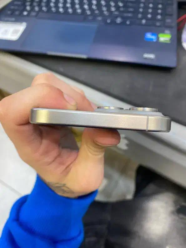 ۱۵ پرو مکس|موبایل|رشت, گلسار|دیوار