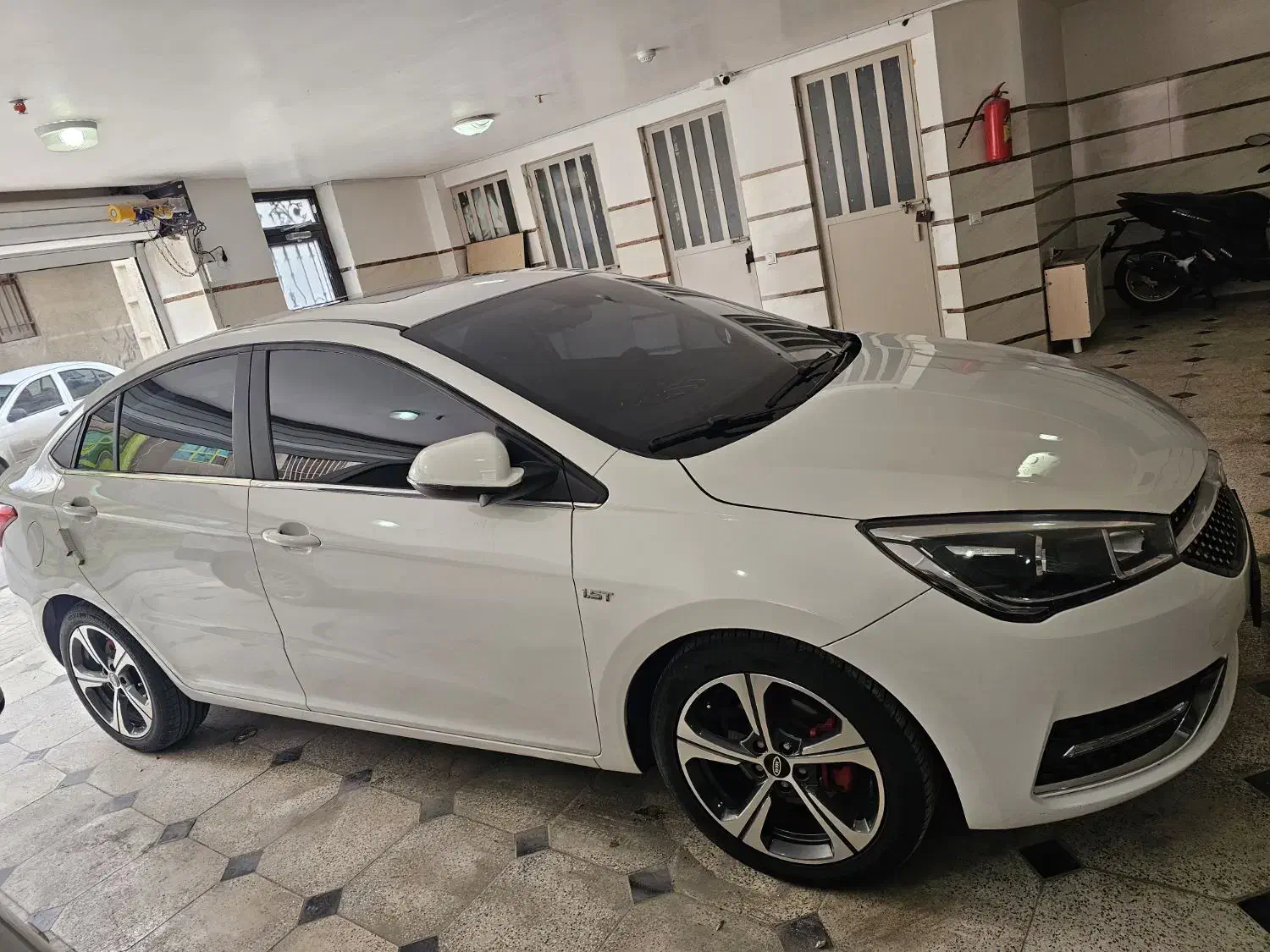 فروش اریزو ۵|خودرو سواری و وانت|همدان, |دیوار