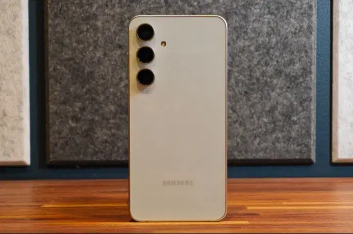 گوشی Galaxy S25fe بدون‌پیش|موبایل|کرج, عظیمیه|دیوار