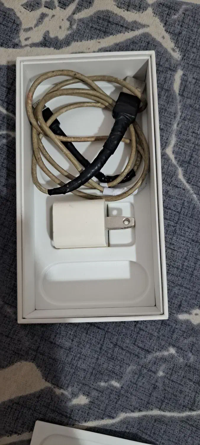 ایفون 5s|موبایل|شیراز, سلطان آباد|دیوار