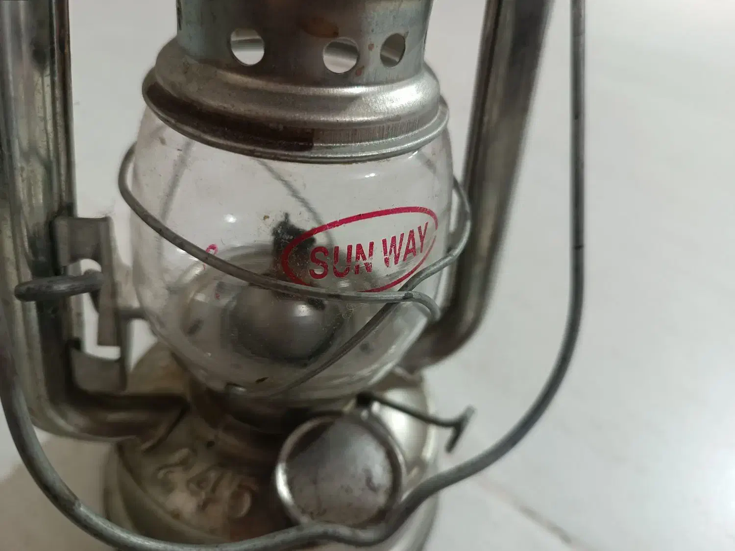 چراغ نفتی برند سان وی (sun way)|کلکسیون اشیاء عتیقه|شهریار, شهریار|دیوار