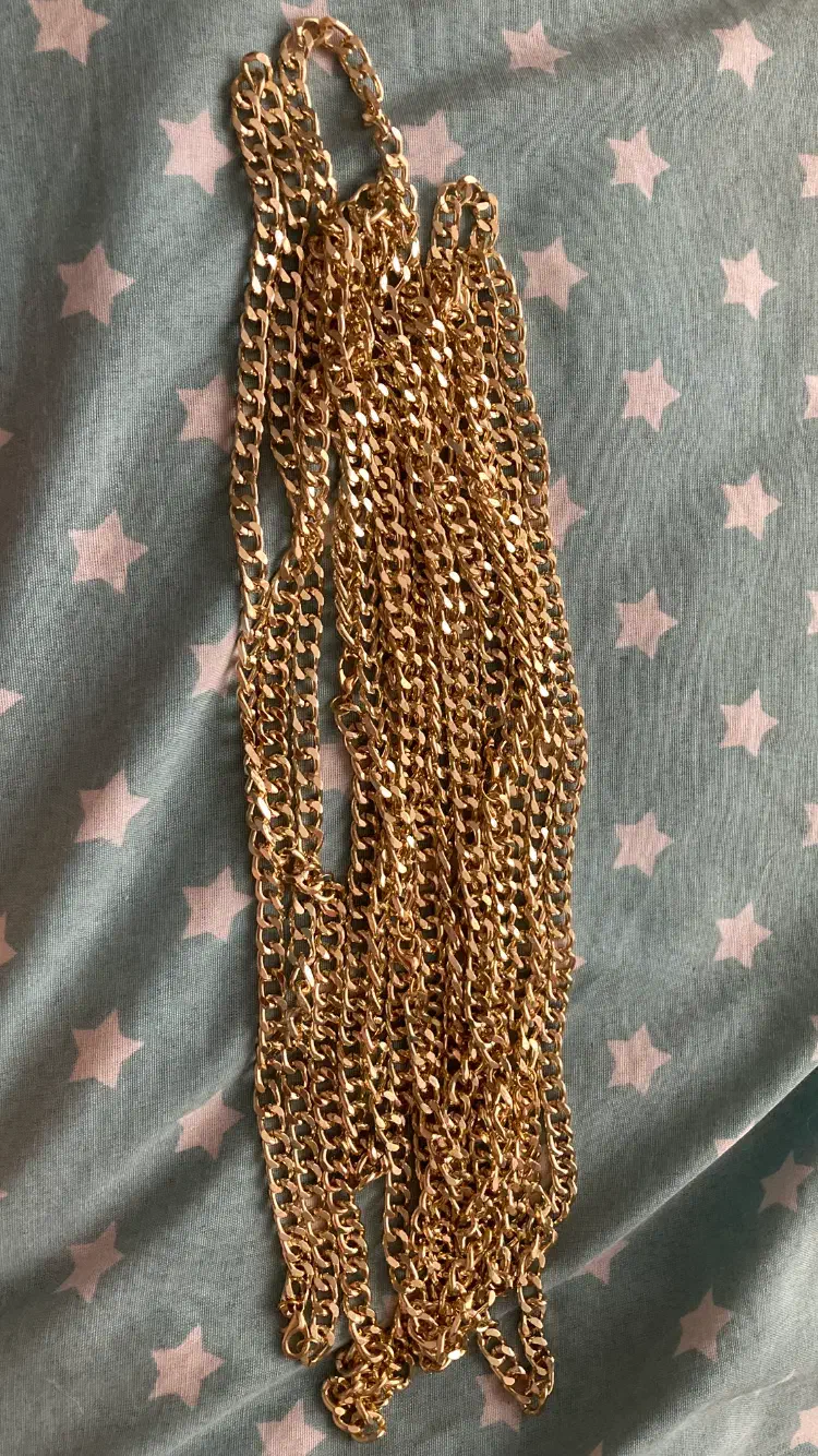 طلای روس نو|بدلیجات|رشت, گلباغ نماز|دیوار