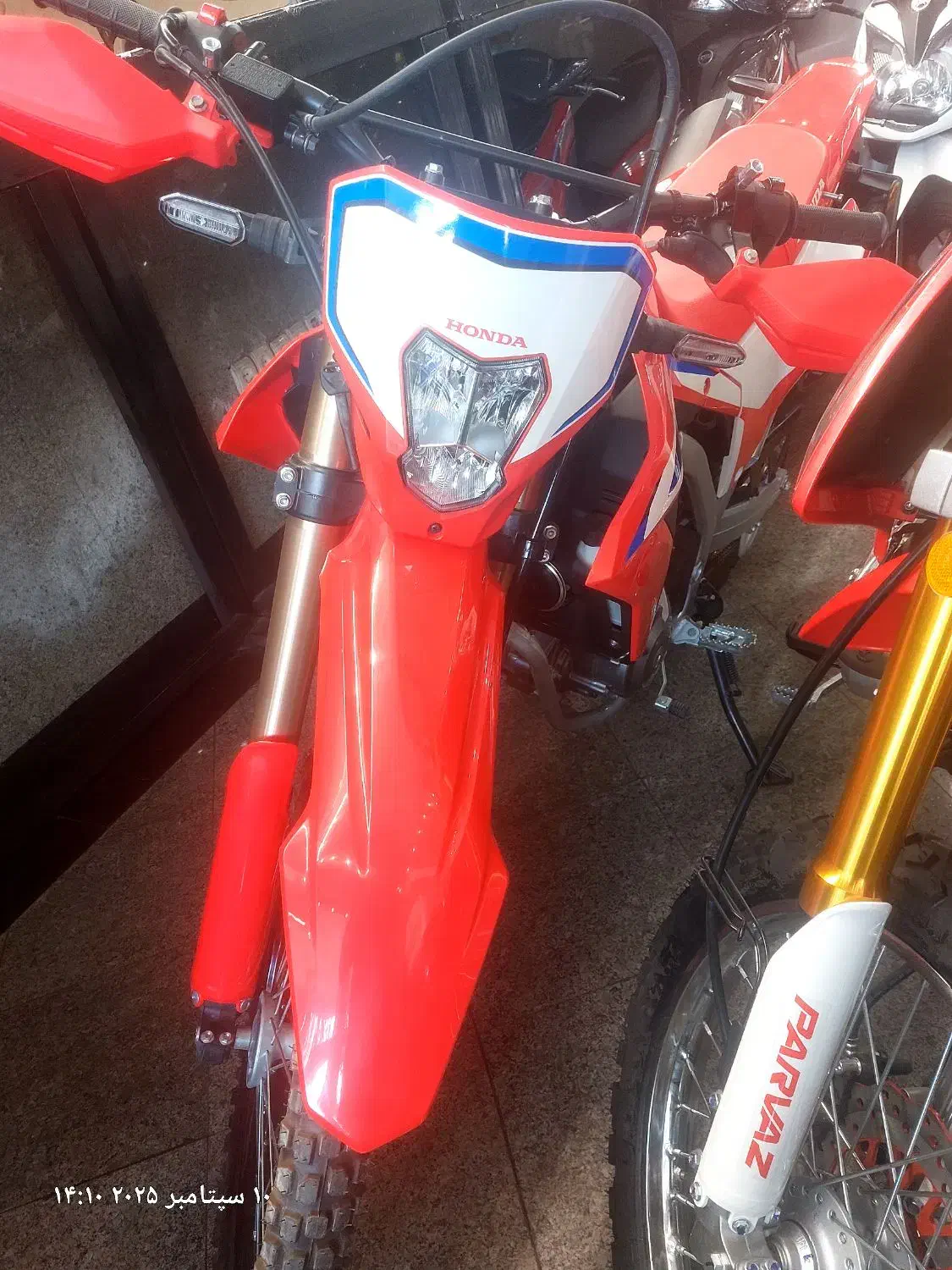 هوندا crf250 صفر کیلومتر|موتورسیکلت|تهران, هلال احمر|دیوار