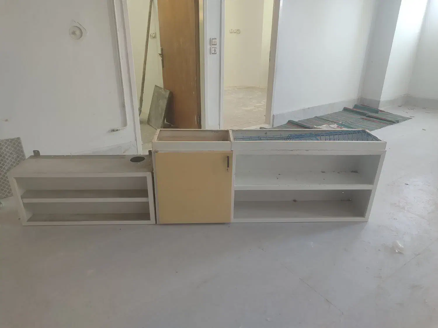 کابینت بالا و کابینت هود باهم ۲متر|هود|تربت جام, نظامی|دیوار