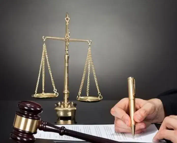 وکیل|فعالیت داوطلبانه|تویسرکان, |دیوار