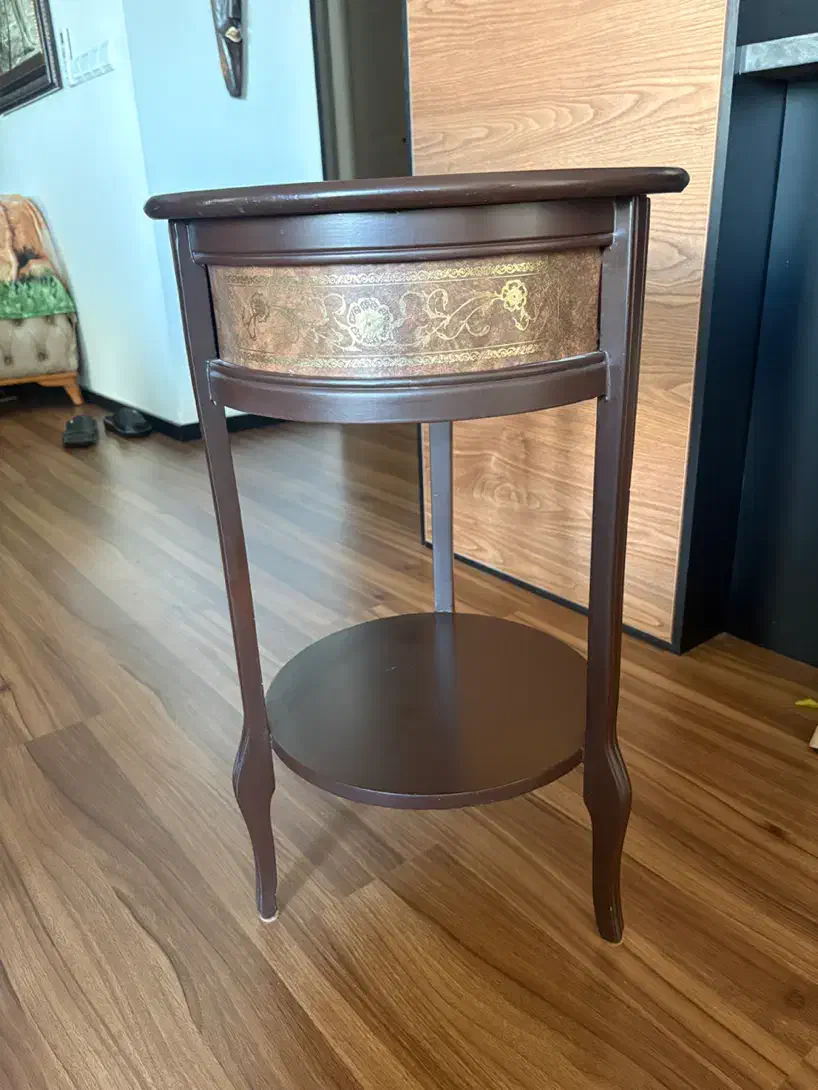 میز چوبی|میز تلفن|پردیس, فاز ۲|دیوار