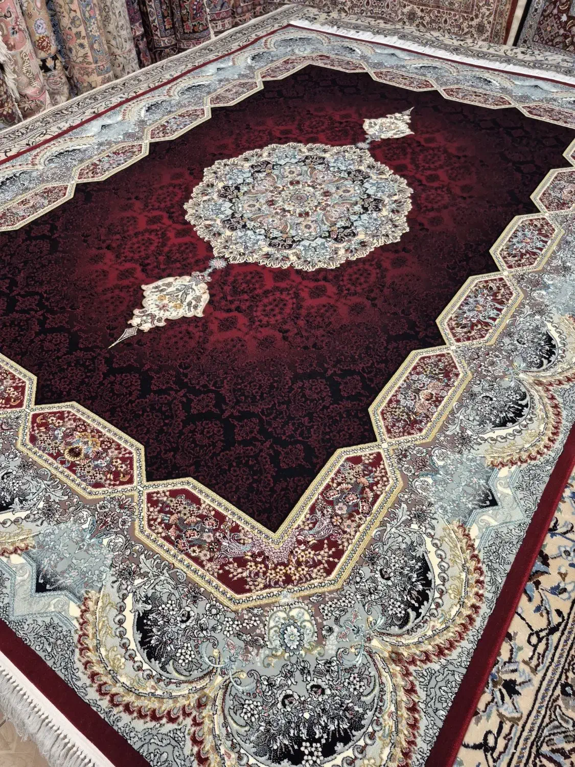 فرش ماشینی ۹ متری ۷۰۰ شانه مشهد. گالری فرش ایران|فرش|مشهد, حجت|دیوار