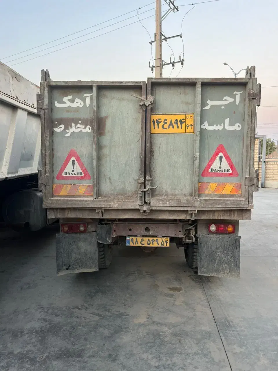 خاور ۸۰۸ کمپرسی|خودرو سنگین|یزد, |دیوار