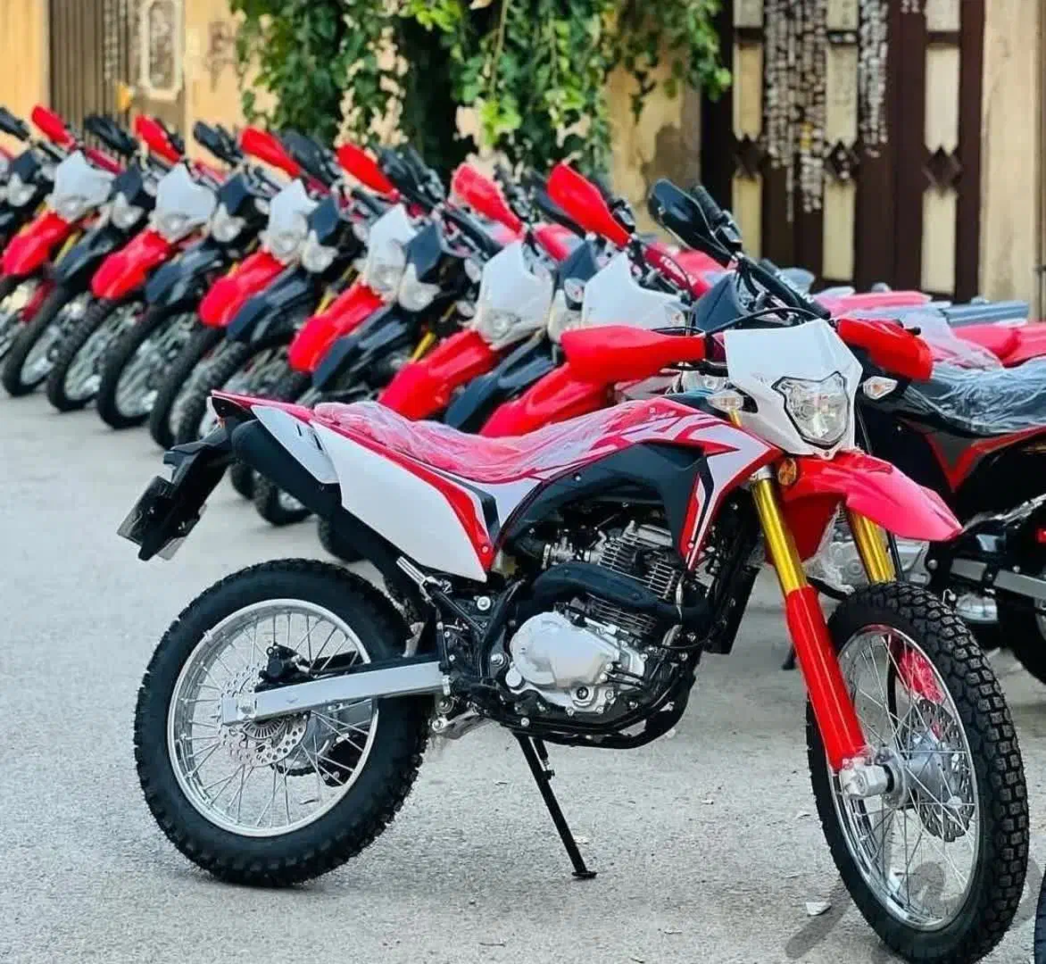 انواع موتور تریل با شرایط اقساطی متنوع عالی|موتورسیکلت|ساوه, |دیوار