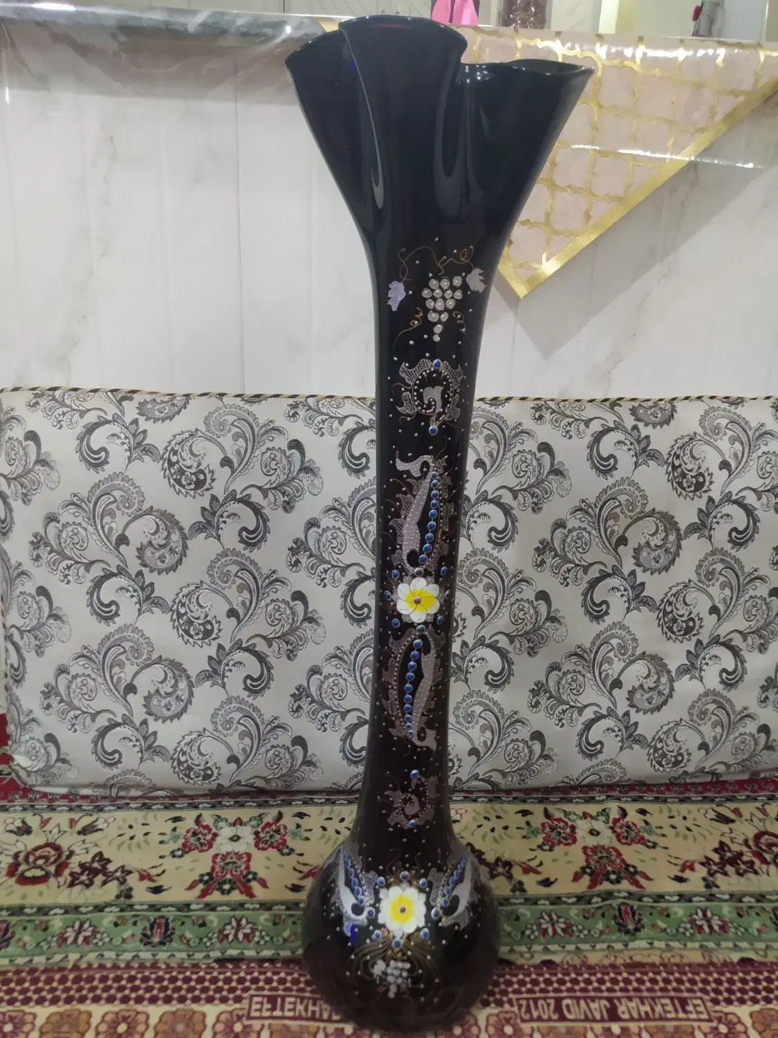 گلدون شیشه ای|صنایع دستی و سایر لوازم تزئینی|بروجرد, |دیوار