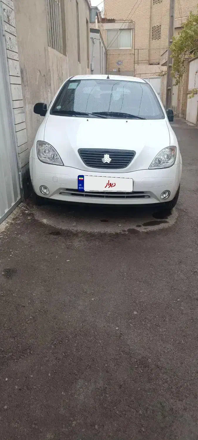 تیبا 2 درحد صفر بدون خط و خش کیلومتر 9900|خودرو سواری و وانت|اصفهان, عباس‌آباد|دیوار