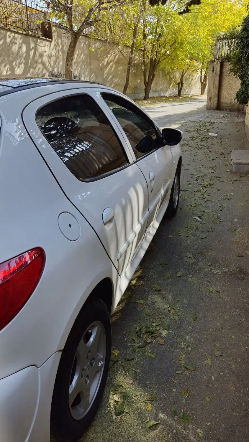 ۲۰۷ پانوراما ارتقا سفید ۱۴۰۳|خودرو سواری و وانت|همدان, |دیوار