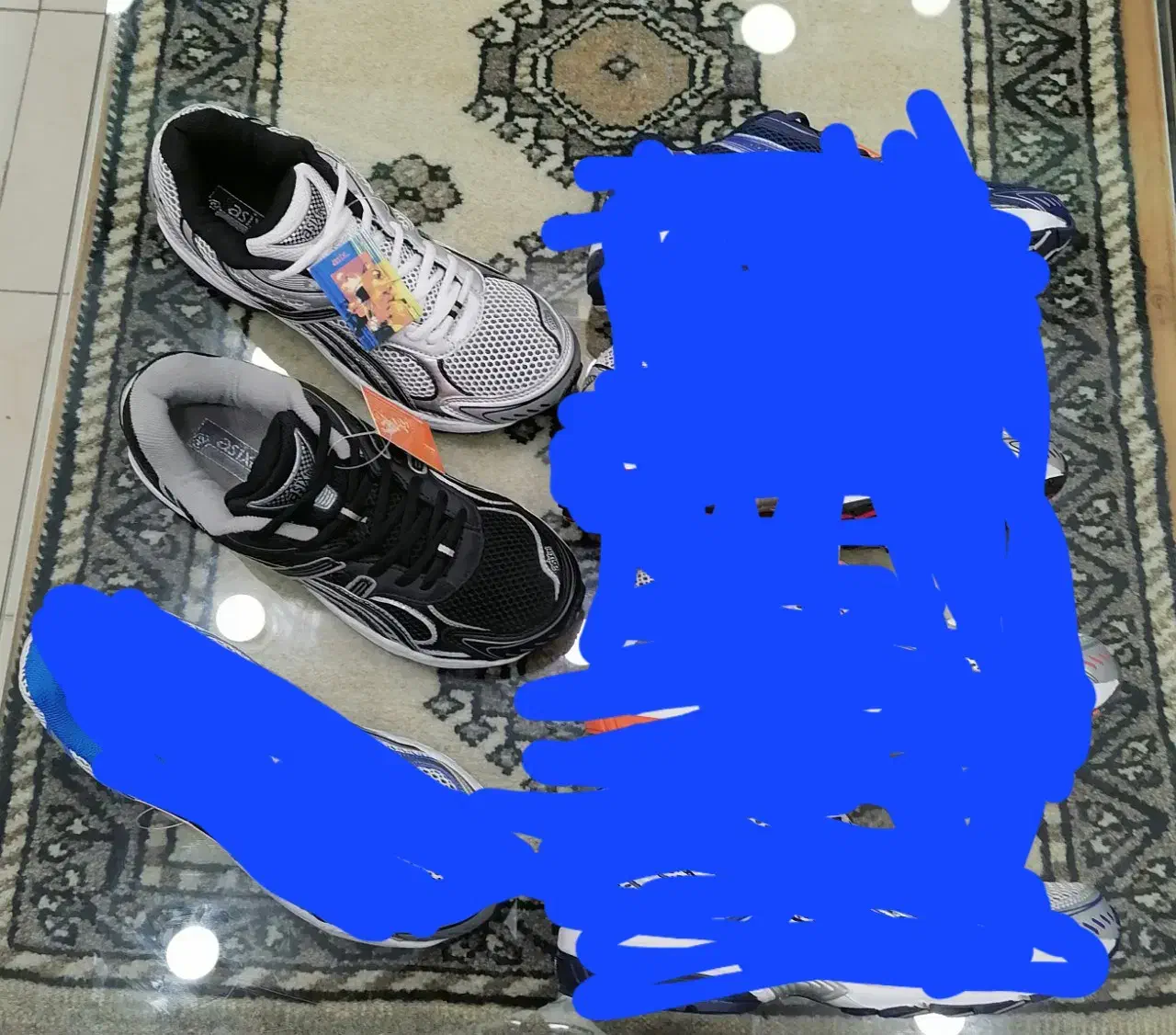 کتونی اسیکس خارجی|کیف، کفش، کمربند|بروجرد, |دیوار