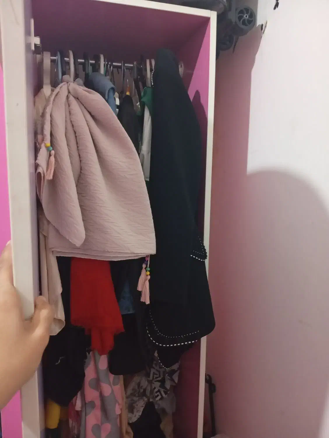 کمدم تمیزه.|جاکفشی، کمد، دراور|گرگان, |دیوار