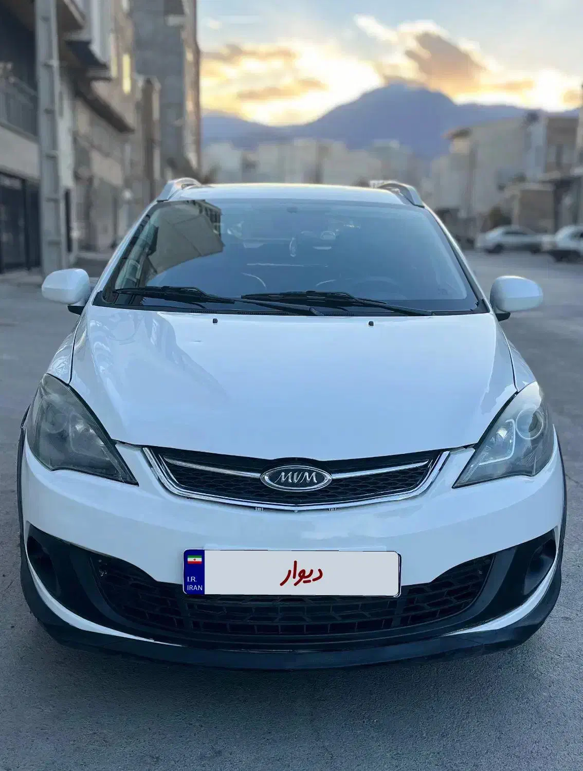 ام‌وی‌ام 315 مدل ۱۳۹۷، بی رنگ|خودرو سواری و وانت|رشت, معلم|دیوار