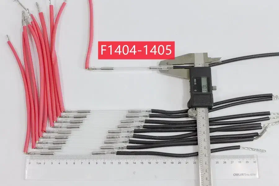 تعویض لامپ لیزر IPL و SHR|آرایشی، بهداشتی، درمانی|کرج, مصباح|دیوار