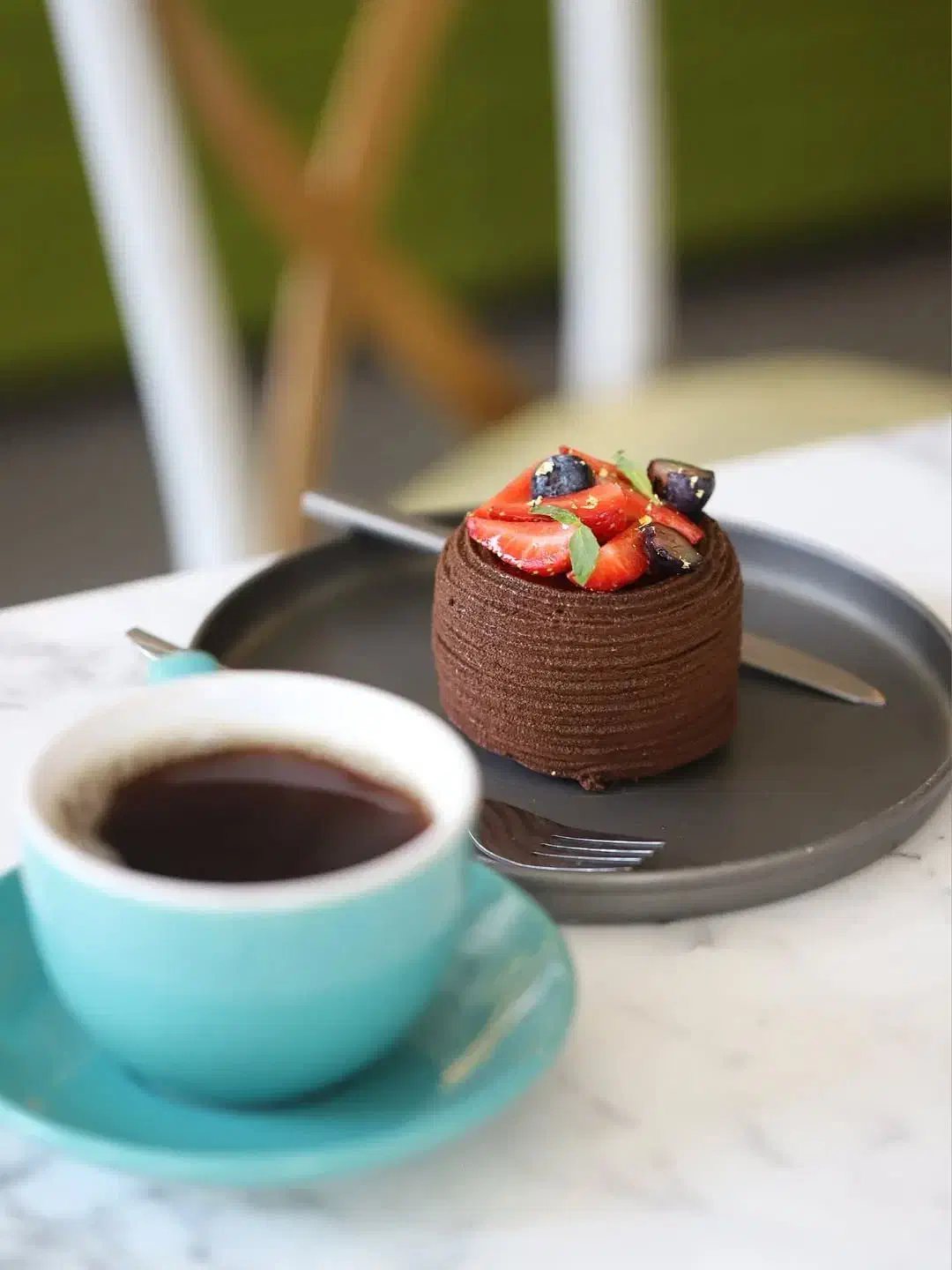 فروشنده کافه قنادی|استخدام بازاریابی و فروش|تهران, سهروردی|دیوار