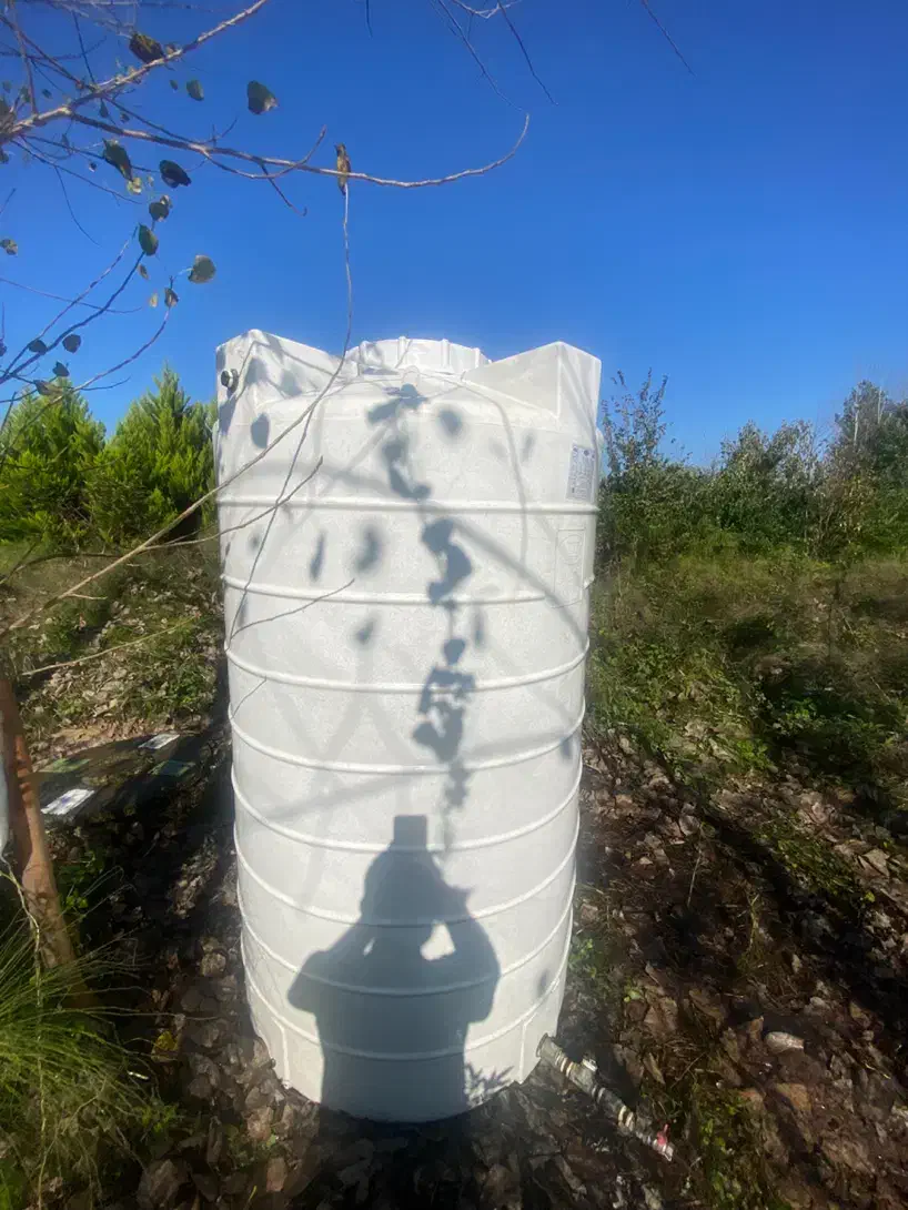 منبع آب ۲۰۰۰ لیتری سه لایه طبرستان در حد نو|مصالح و تجهیزات ساختمان|رشت, دیلمان|دیوار