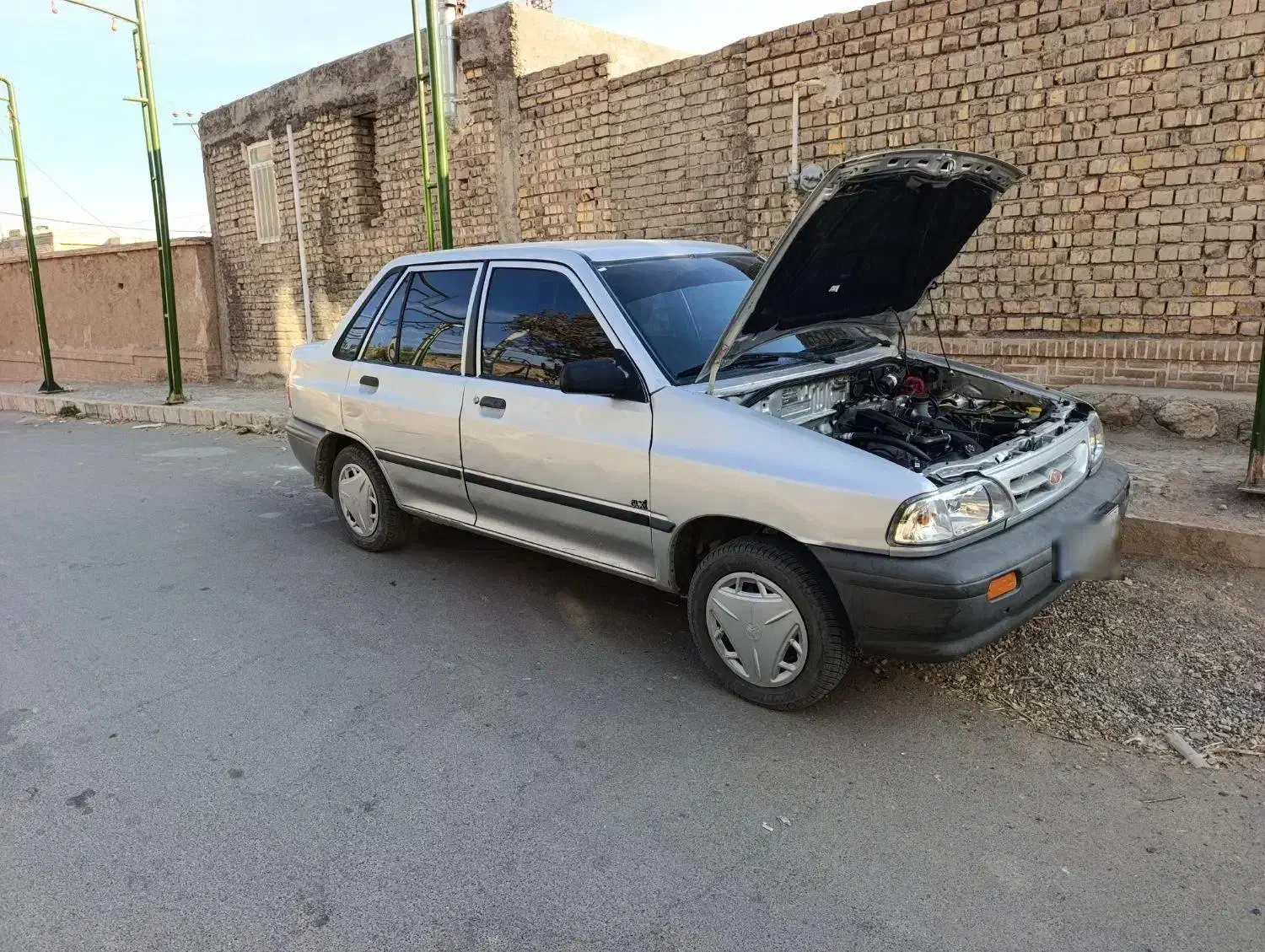 ماشین پراید نقری|خودرو سواری و وانت|نیاسر, |دیوار