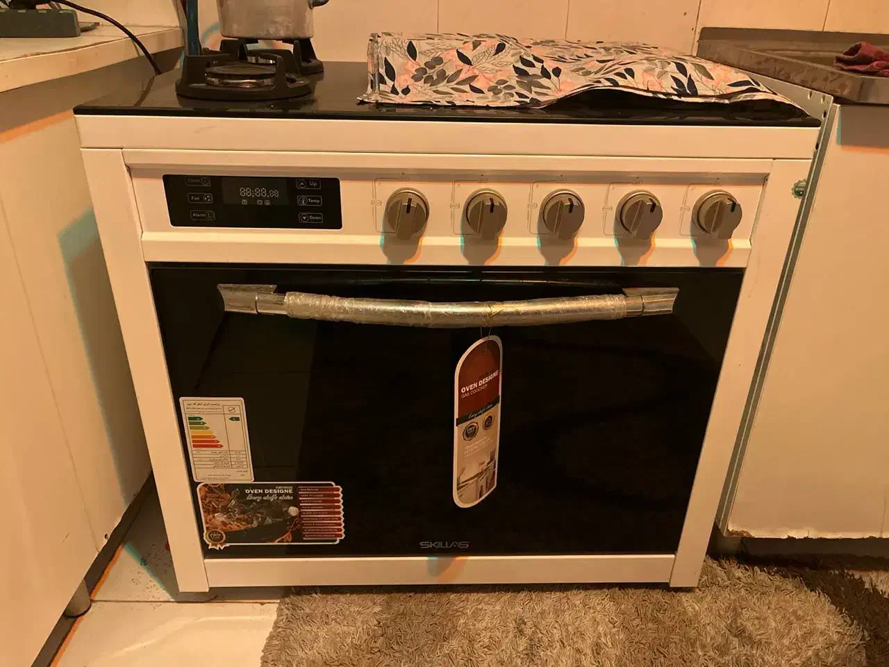 گاز طرح فر صفحه شیشه ای نوه نو|اجاق گاز و لوازم برقی پختوپز|هشتگرد, شهرک بوستان|دیوار