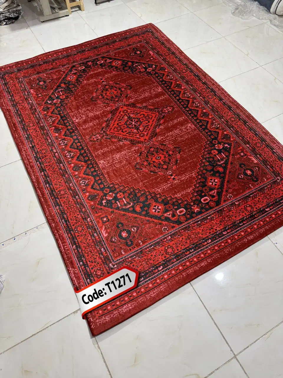 سنتی|روفرشی|رشت, سعدی (تختی)|دیوار