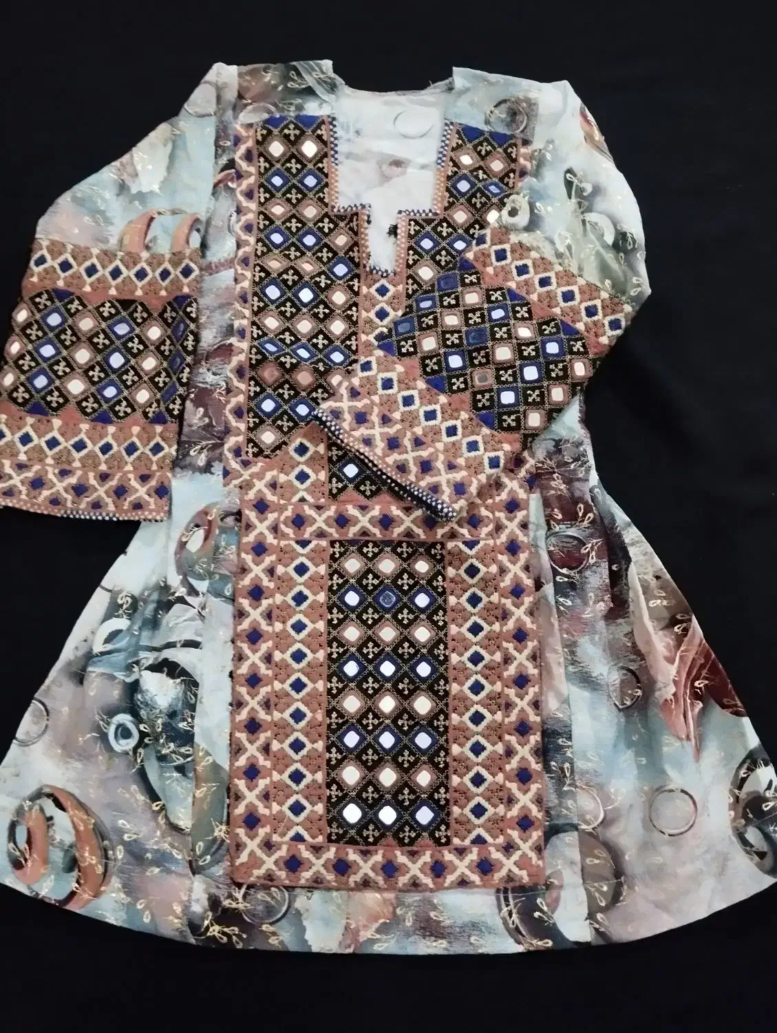 خیاط لباس بلوچی زنانه|لباس|زابل, |دیوار