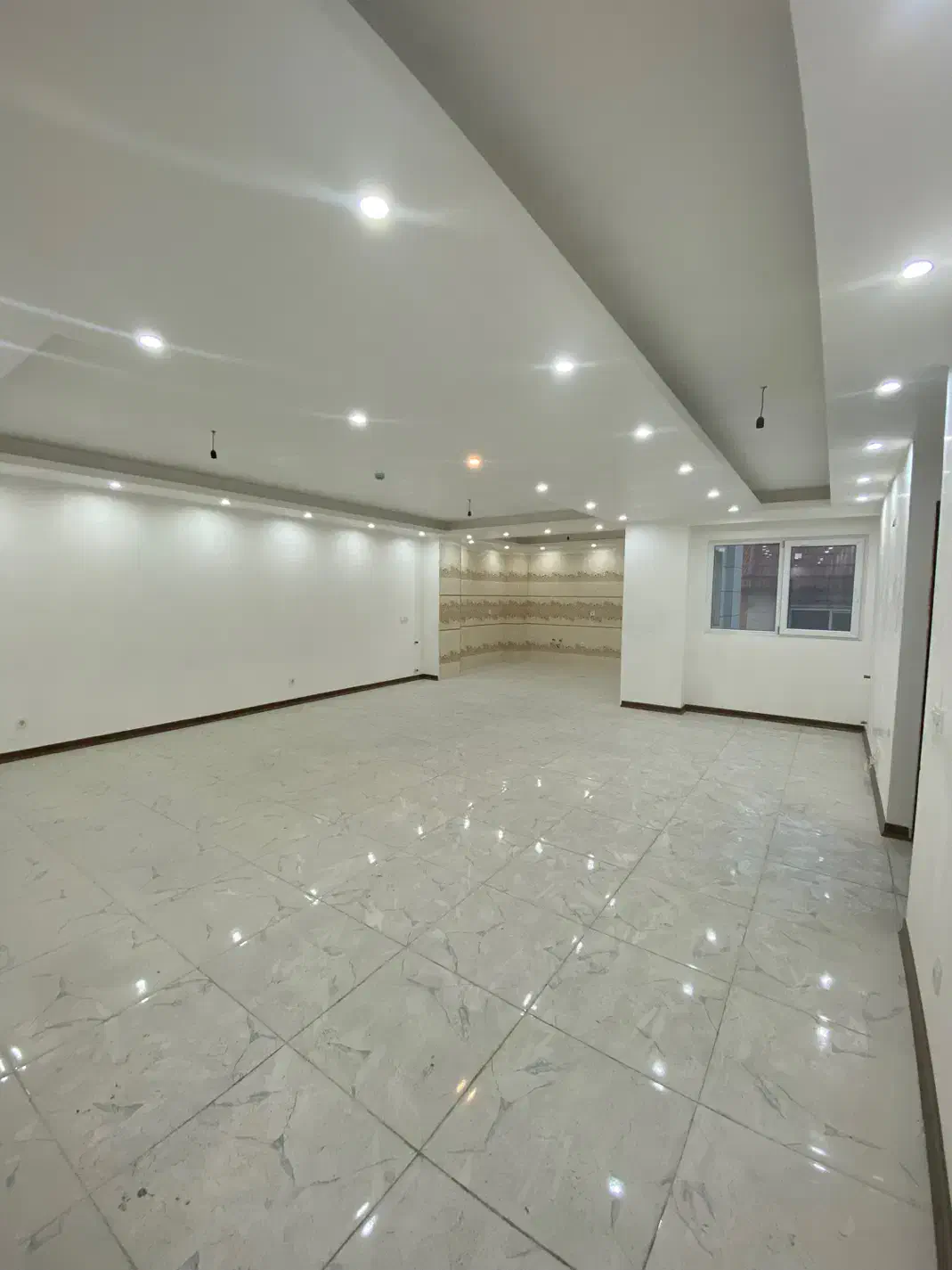 فروش واحد ۱۱۰متری نوساز در قائم محله(کلید نخورده)|فروش آپارتمان|قائمشهر, |دیوار