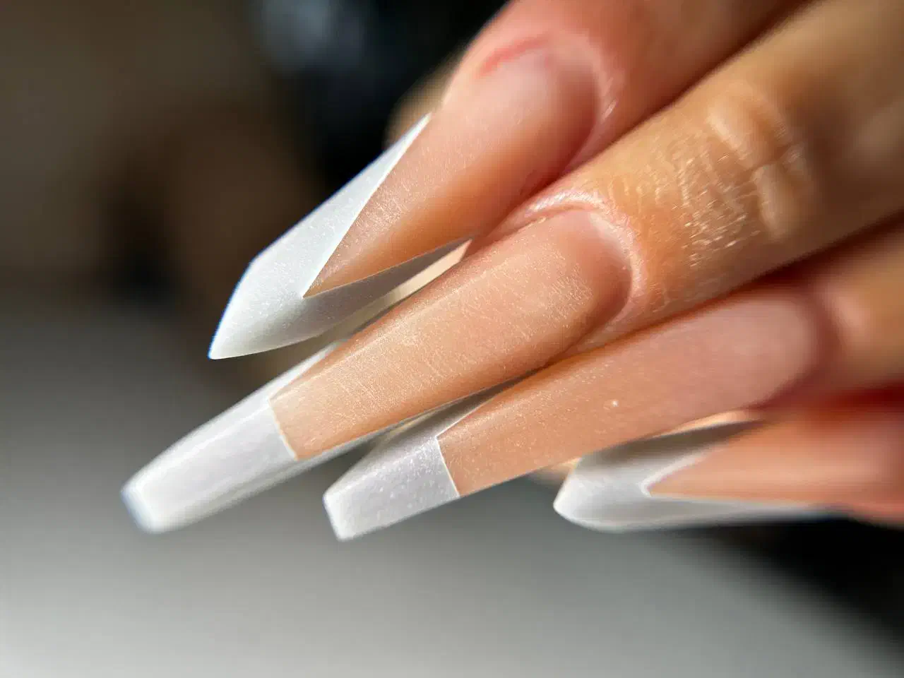 استخدام دستیار ناخن|استخدام درمانی، زیبایی، بهداشتی|تبریز, |دیوار