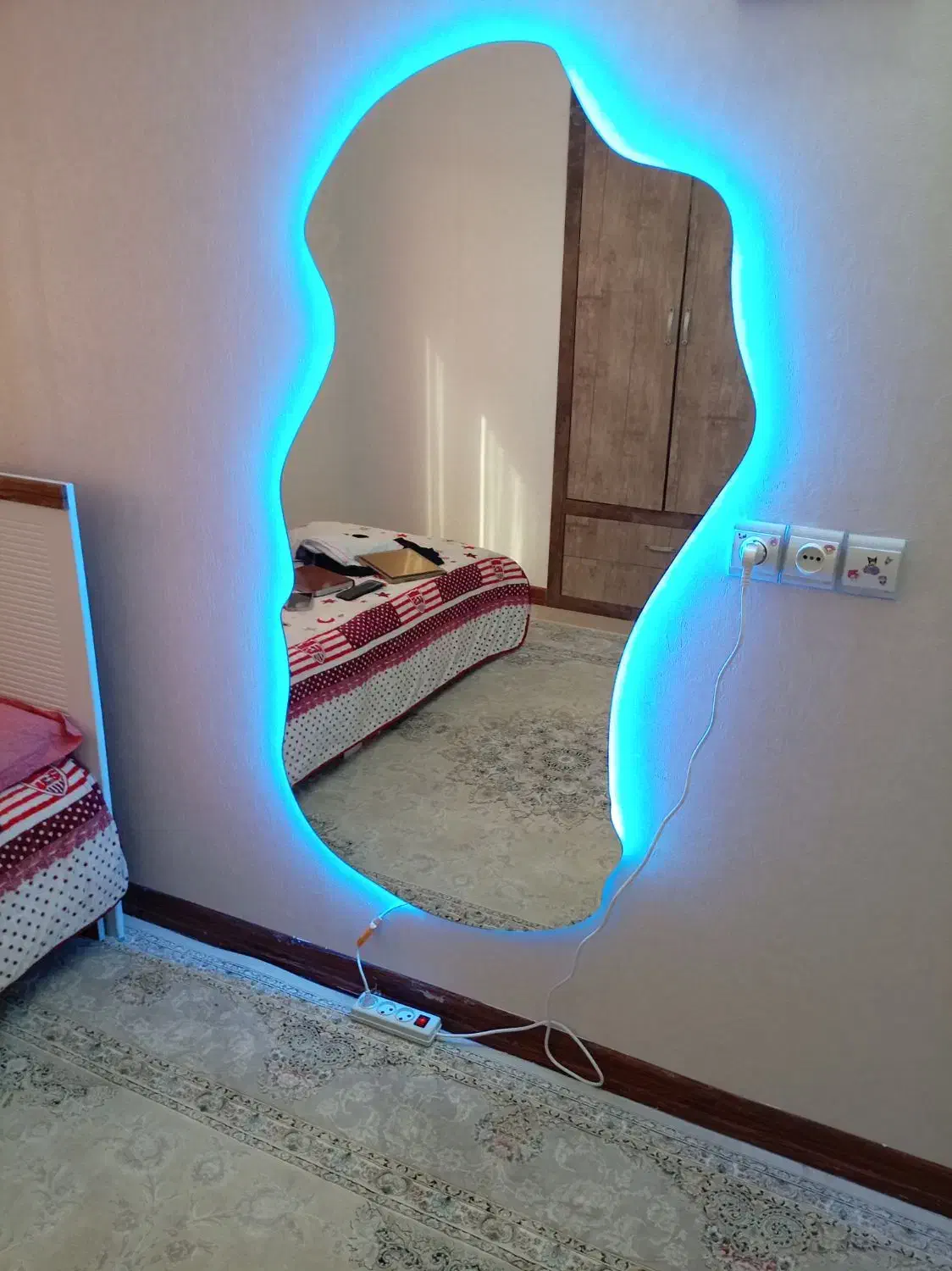 فروش چندین طرح آینه|آینه|کرمان, |دیوار