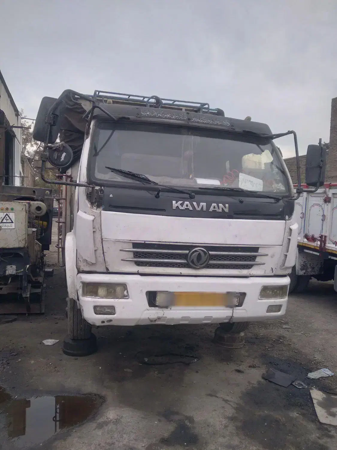 کاویان ۱۰۶|خودرو سنگین|ابریشم, |دیوار