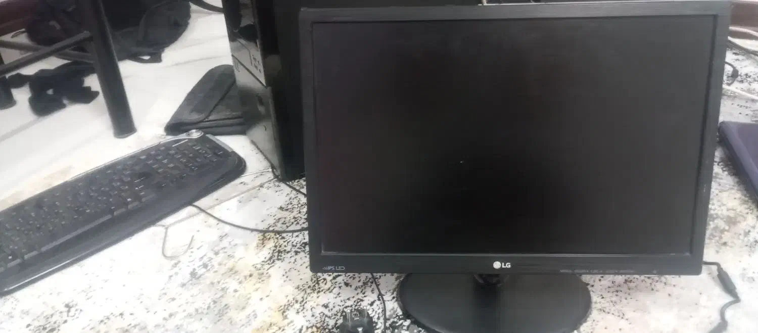 مانیتور کامپیوتر 19LGبرند.LED|قطعات و لوازم جانبی رایانه|اصفهان, باغ کاران|دیوار