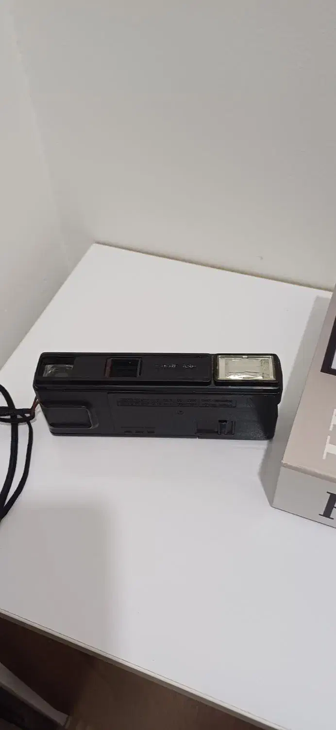 دوربین عکاسی قدیمی عتقیه|کلکسیون اشیاء عتیقه|گرگان, |دیوار