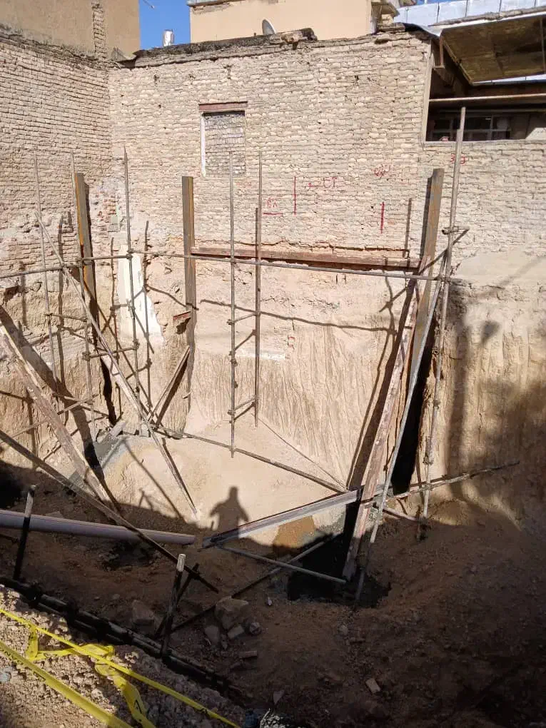 تخریب .سیمان کاری .گود برداری.سازهنگهبان|خدمات پیشه و مهارت|سنندج, |دیوار