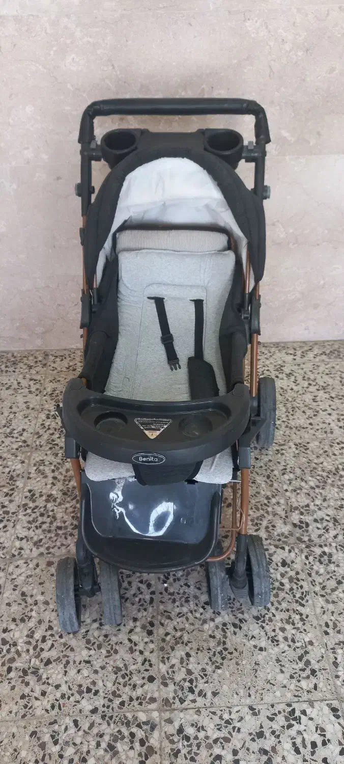 فروش کالسکه|کالسکه و لوازم جانبی|نجف‌آباد, امام خمینی|دیوار