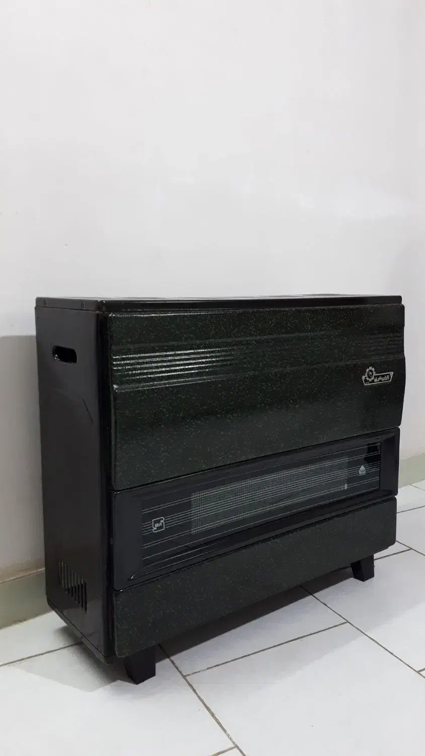 بخاری گازی ۱۱۰۰۰ ایران شرق سالم و تمیز|بخاری، هیتر، شومینه|لنگرود, |دیوار