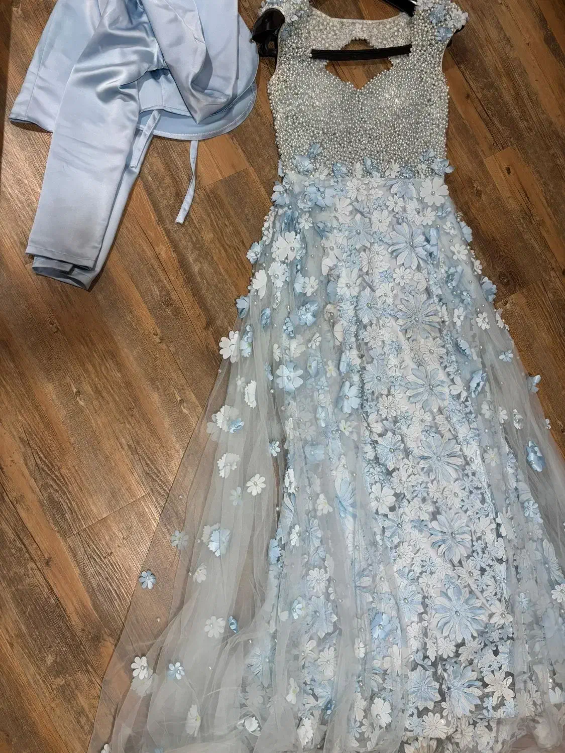 پیراهن مجلسی بسیار فاخر سایز ۳۸تا ۴۲|لباس|شوش, |دیوار