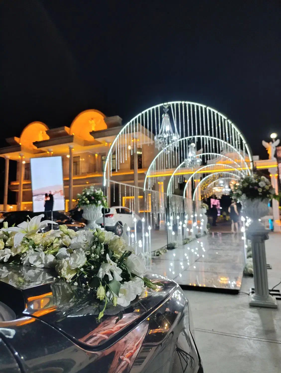 عمارت رویال باغ تالار و تالار|خدمات پذیرایی، مراسم|ارومیه, |دیوار