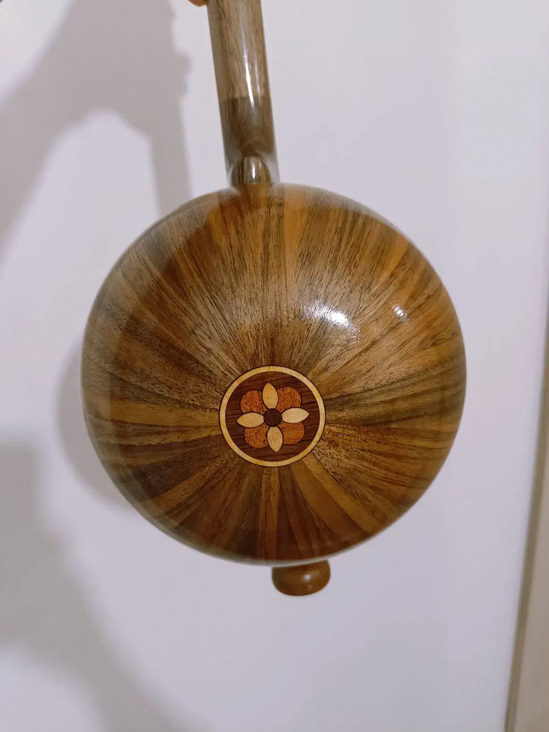 کمانچه بنائیان|سازهای سنتی|کرمانشاه, |دیوار